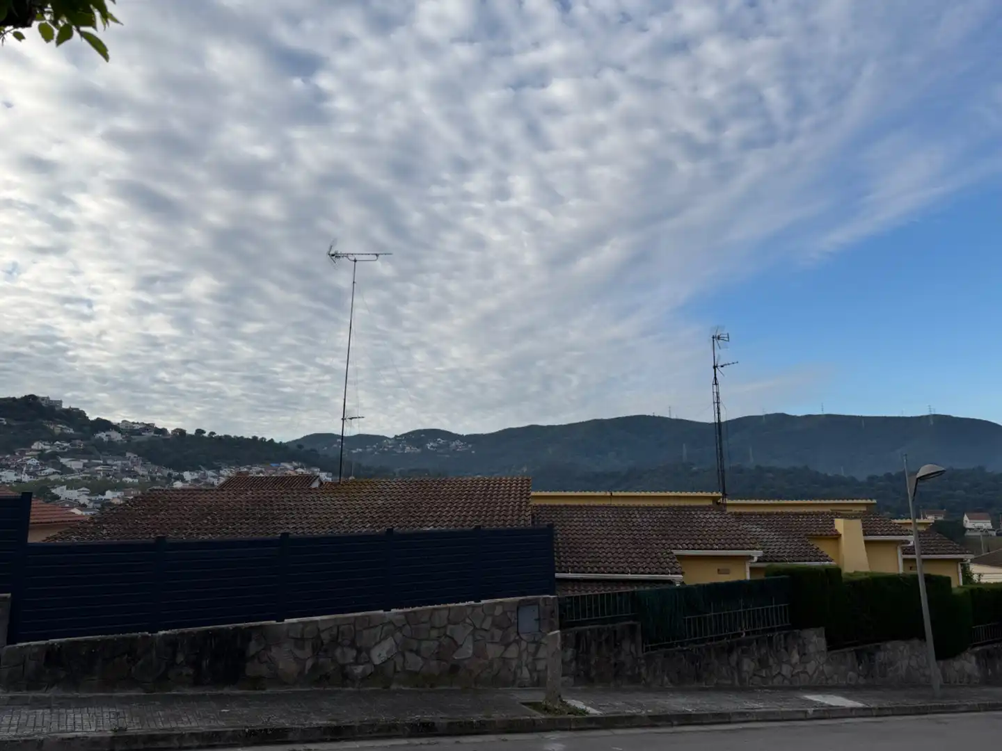 Außenansicht von Residential zum Verkauf in Sant Fost de Campsentelles