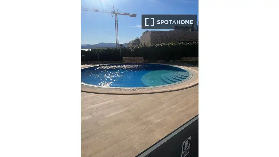 Swimming pool of Flat for rent in Cullera  with Air Conditioner, Heating and Furnished