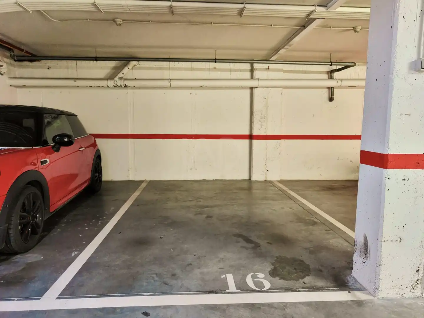 Parking de Piso en venta en Santovenia de Pisuerga con Calefacción