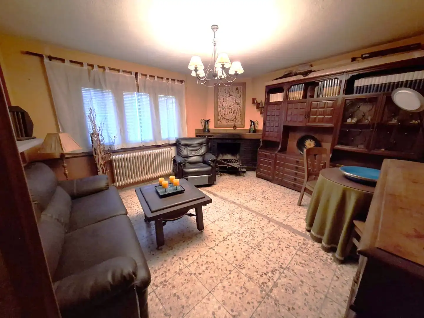 Living room of Detached homes for sale in San Martín de Valdeiglesias  with Heating, Terrace and Furnished
