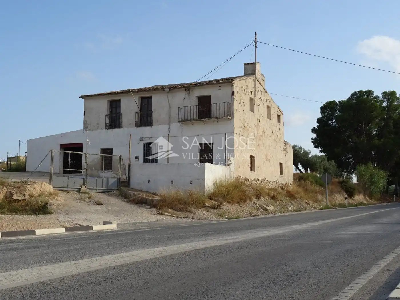 Vista exterior de Casa o xalet en venda en Aspe amb Jardí privat i Traster
