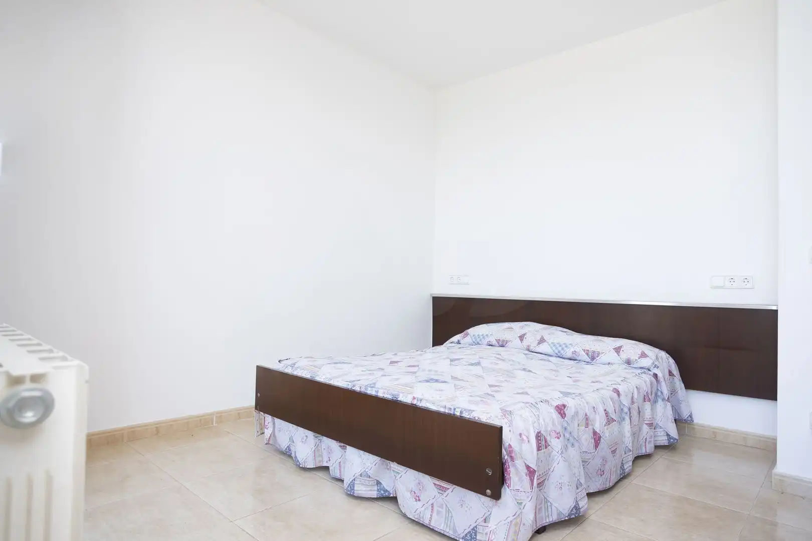 Dormitori de Casa o xalet en venda en Canet de Mar amb Calefacció