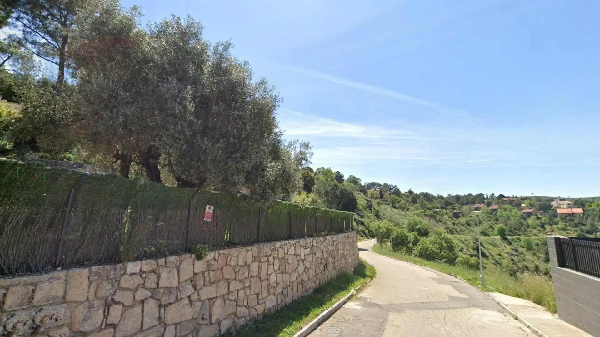 Houses for sale in Valdemaqueda  with Storage room