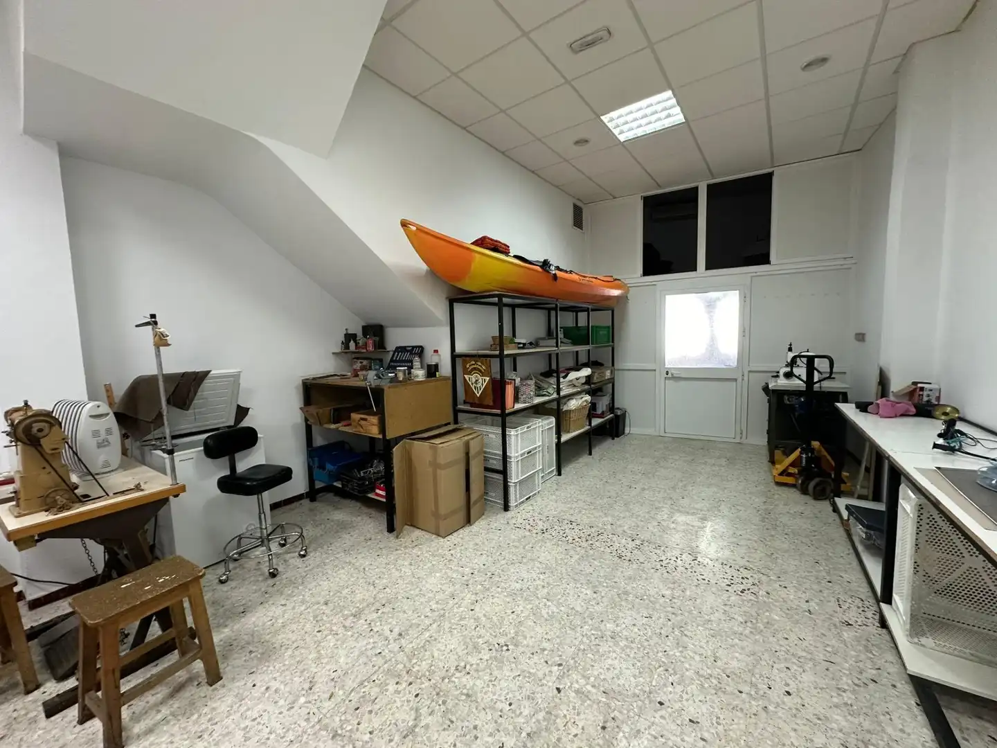 Local en venta en Ubrique con Aire acondicionado