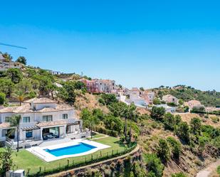 Exterior view of House or chalet for sale in Benahavís  with Air Conditioner, Private garden and Terrace