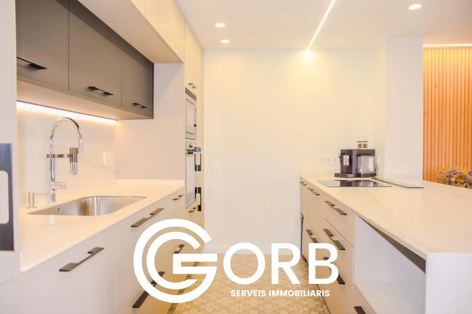 Flat with terrace for sale in Centre, imagen 9