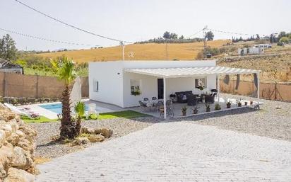 Exterior view of House or chalet for sale in Cártama  with Private garden, Terrace and Swimming Pool