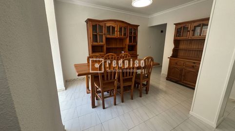 Foto 4 de Piso de alquiler en Girón - Las Delicias, Málaga Capital
