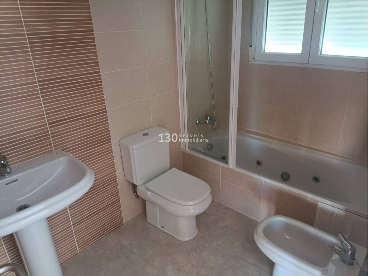 Bathroom of Duplex for sale in La Sénia  with Terrace