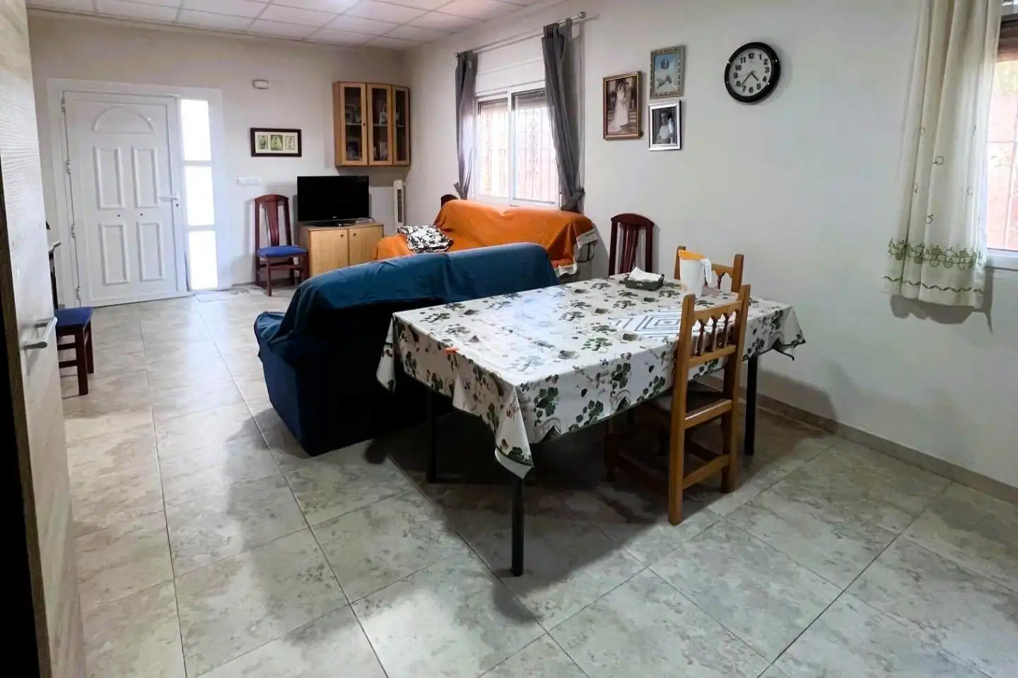 Menjador de Casa o xalet en venda en Orihuela amb Aire condicionat, Calefacció i Jardí privat