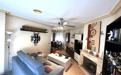 Living room of Flat for sale in Catral  with Air Conditioner, Terrace and Furnished