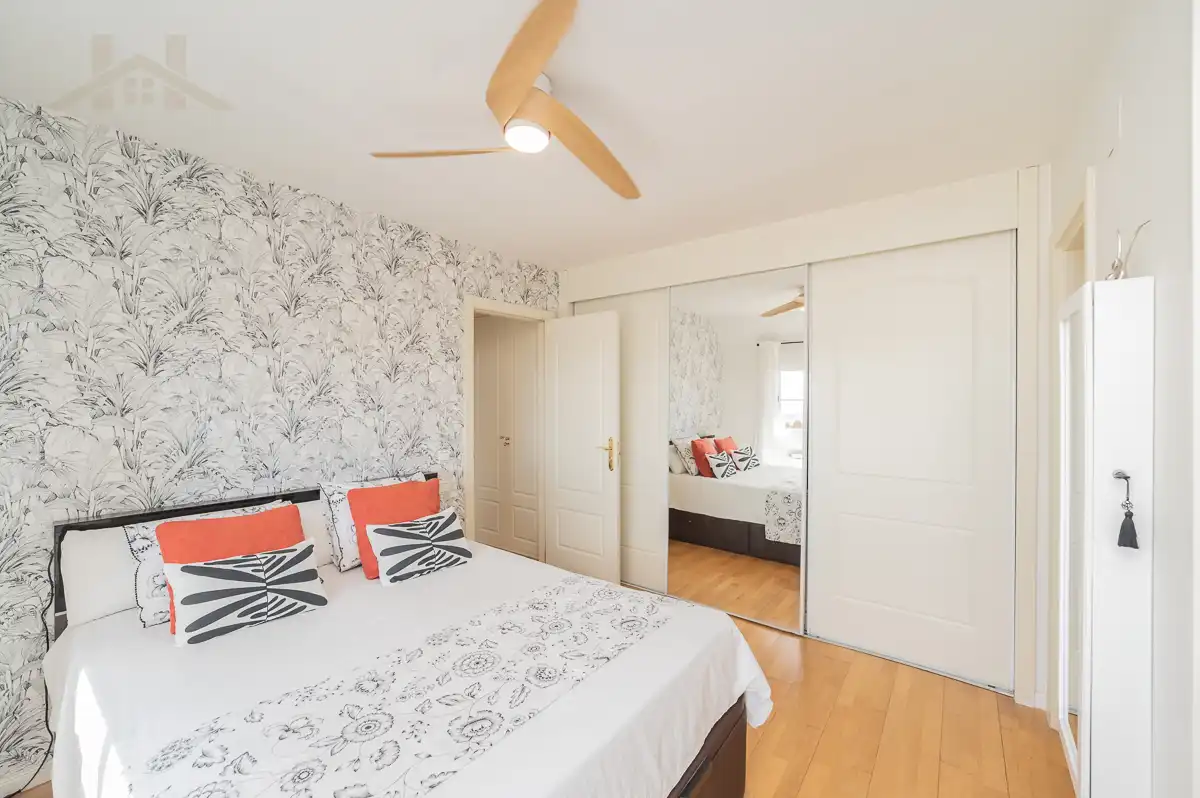 Habitación de Dúplex en venta en Arroyomolinos (Madrid) con Aire acondicionado, Calefacción y Terraza