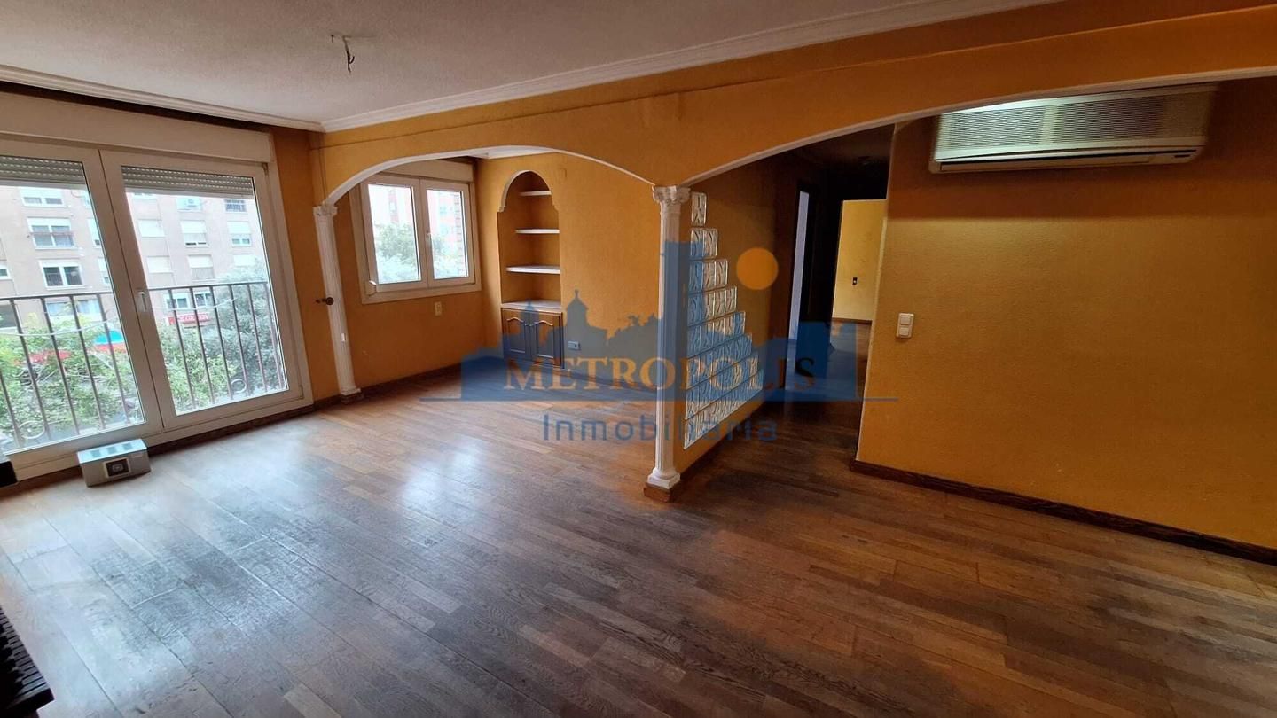 Pis en venda a Carrer del Riu Xúquer, Ensanche - Río Júcar, Sur