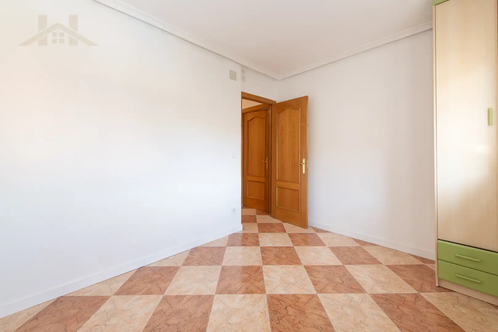Piso en venta en Valdemoro con Calefacción, Terraza y Horno