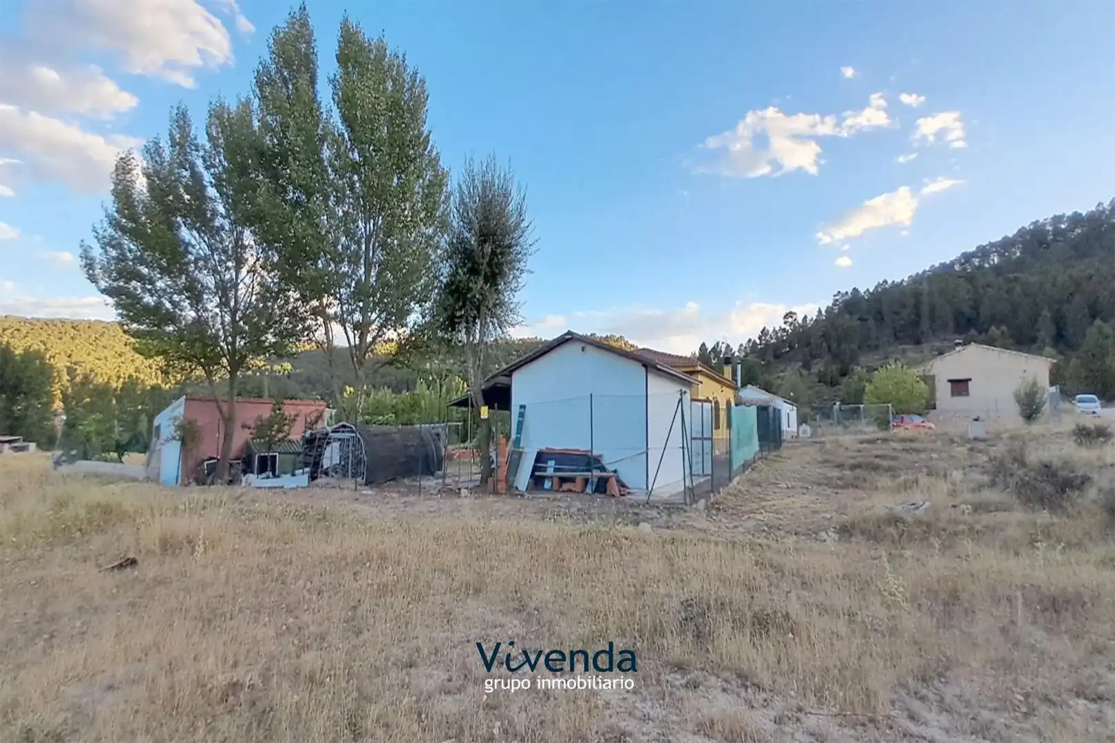 Finca rústica en venta en Boniches con Jardín privado y Alarma
