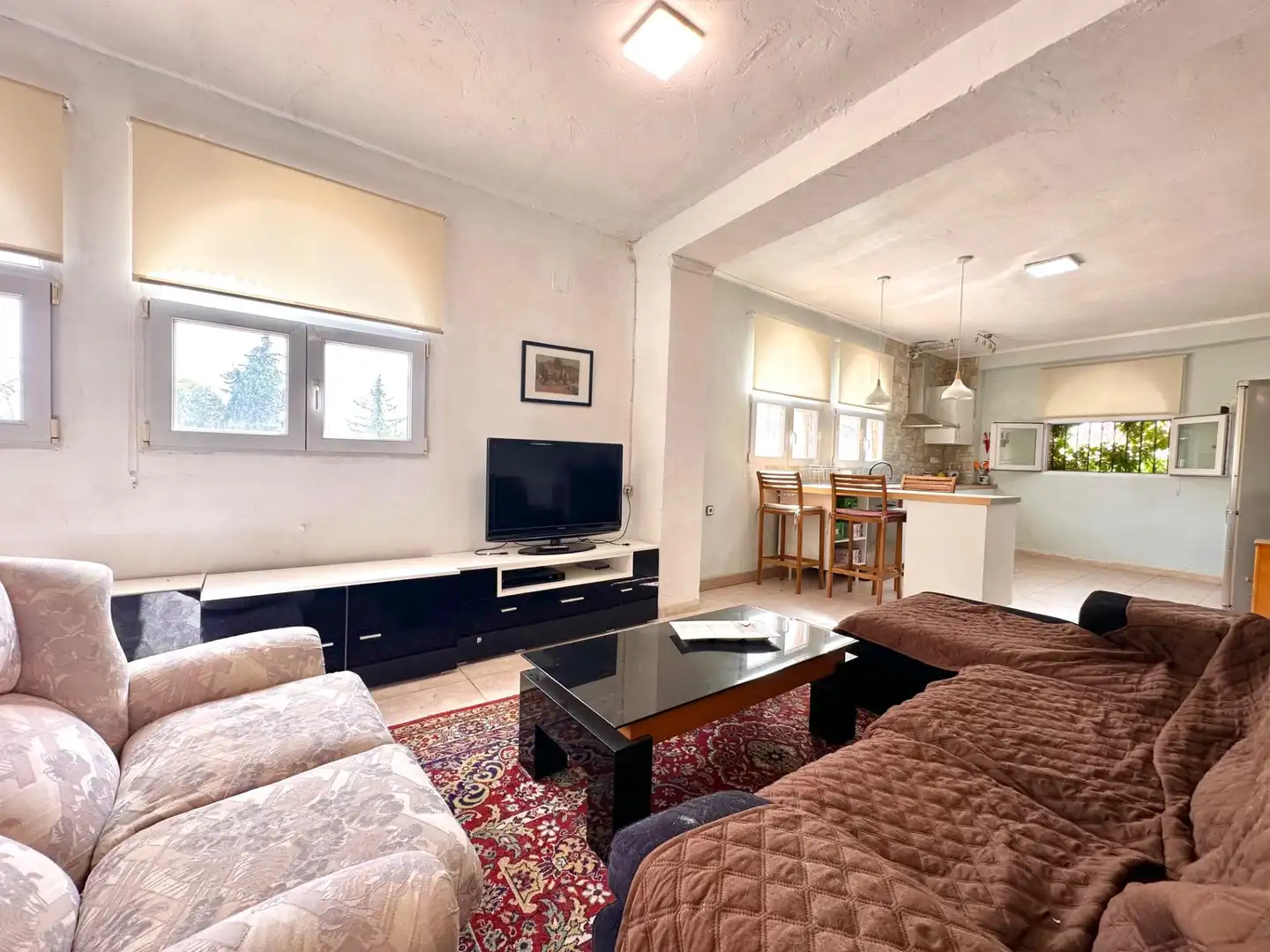 Sala d'estar de Casa o xalet en venda en Dúrcal amb Aire condicionat, Parquet i Terrassa