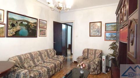 Foto 2 de Piso en venta en Av. Menendez Pelayo, Muriedas, Camargo