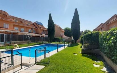 Piscina de Casa o xalet en venda en Leganés amb Terrassa