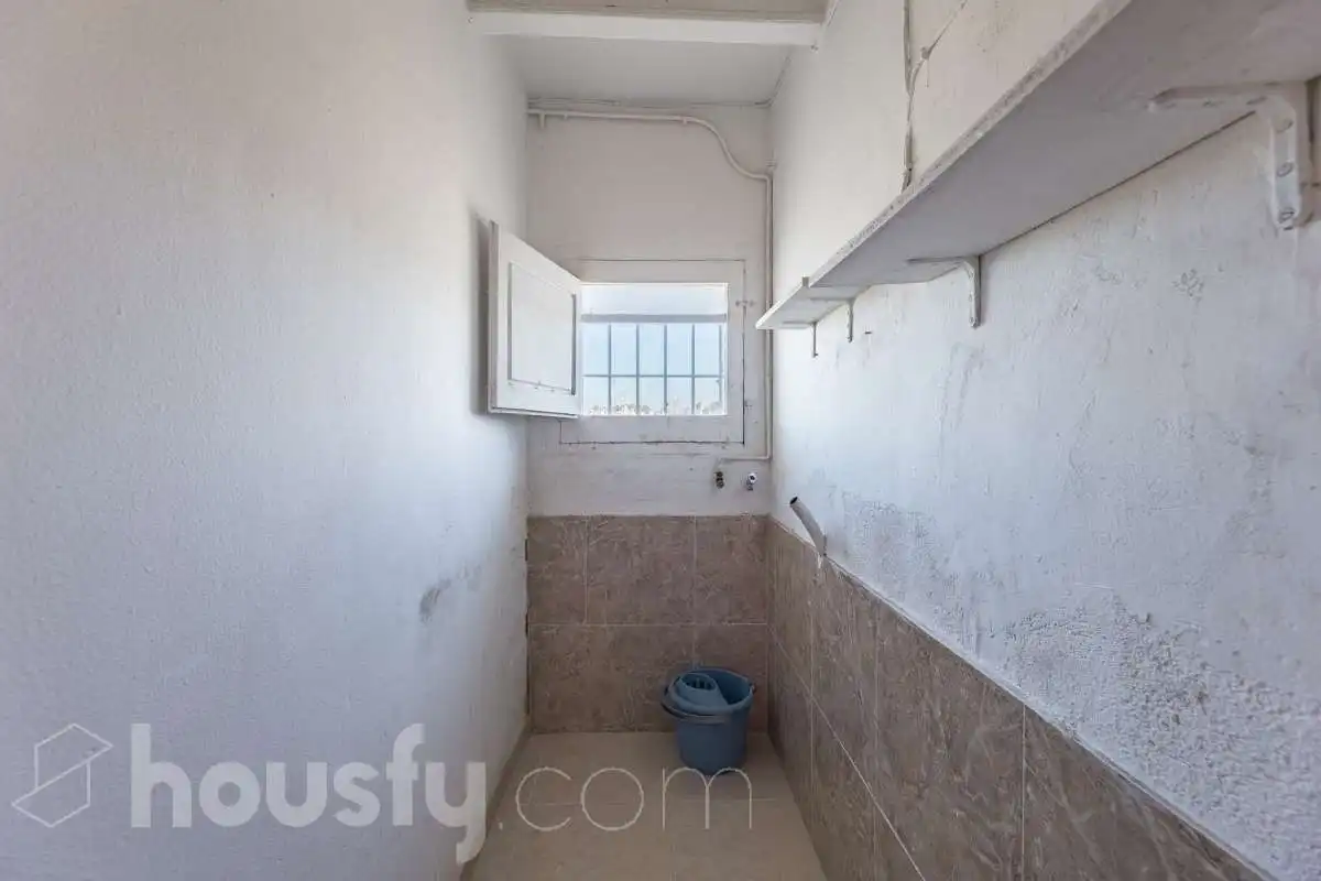 Casa adosada en venta en Santa Margarida I Els Monjos con Trastero