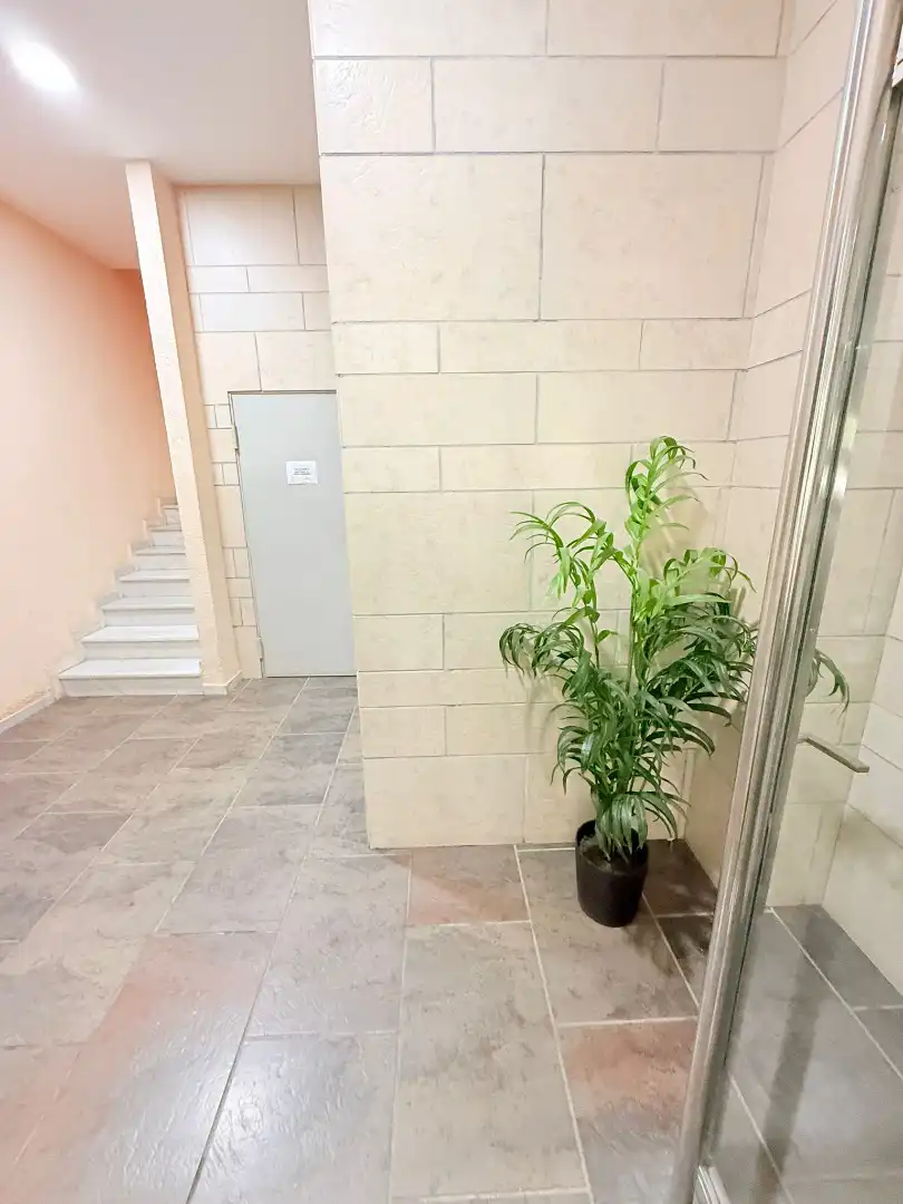 Piso con ascensor en venta en Carretera de Cádiz, imagen 2