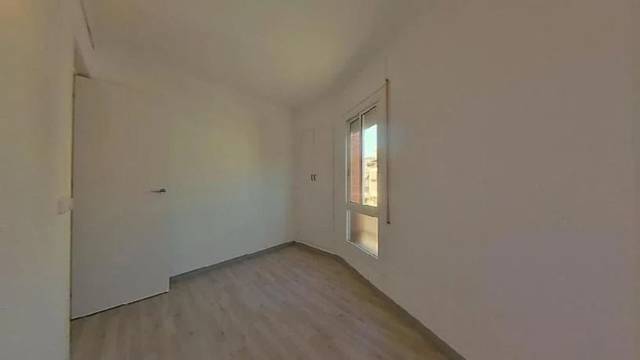 Piso en Venta en La Salut