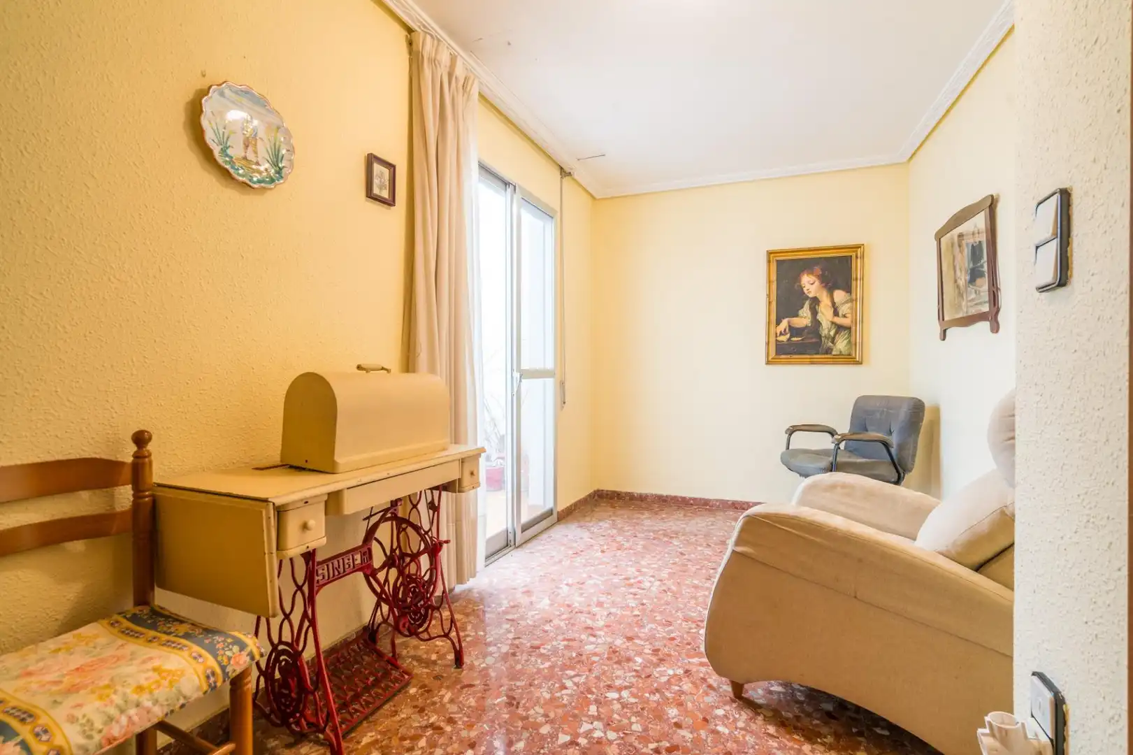 Sala de estar de Casa adosada en venta en Sagunto / Sagunt con Terraza