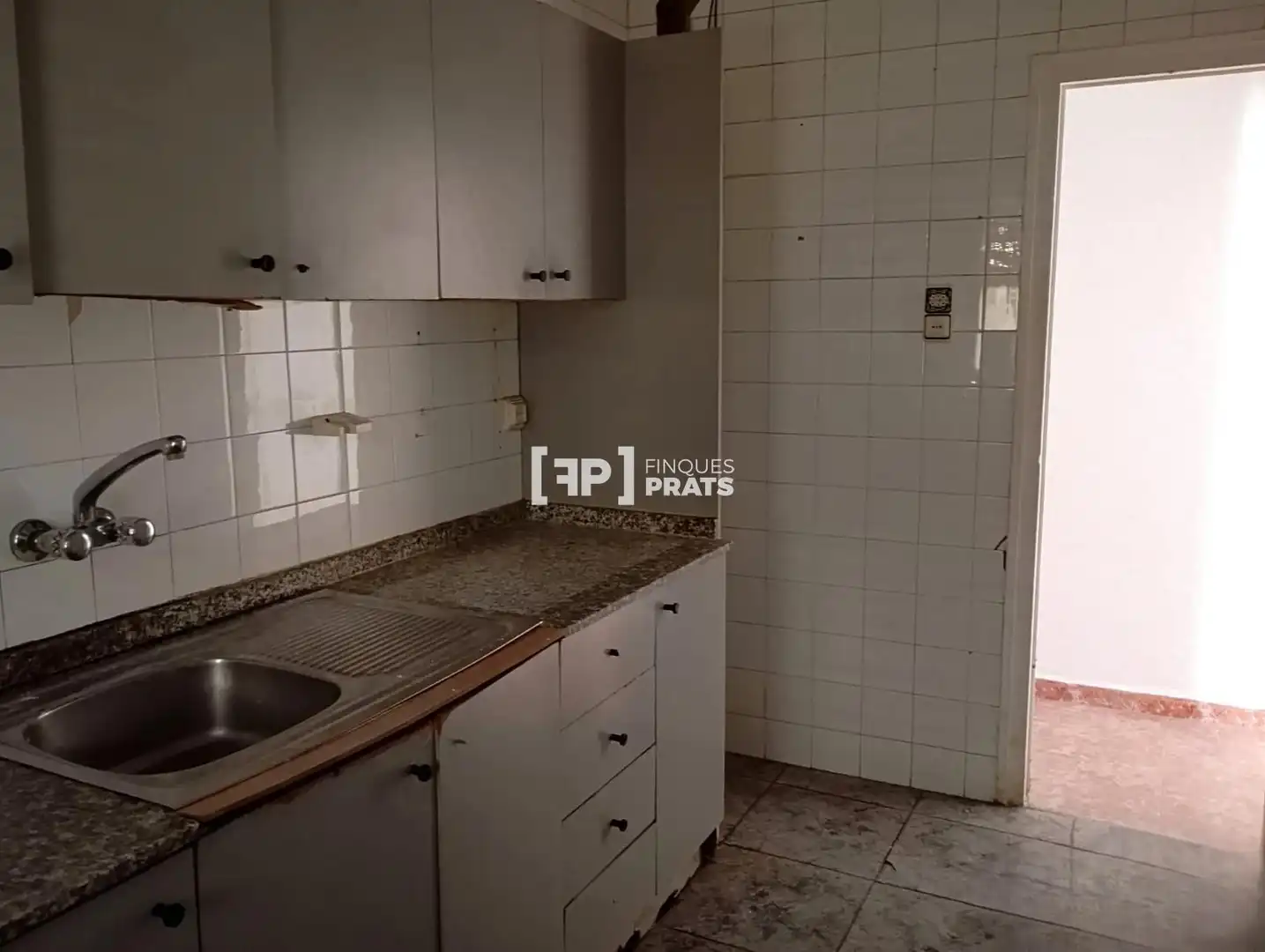 Cuina de Pis en venda en Lleida amb Terrassa