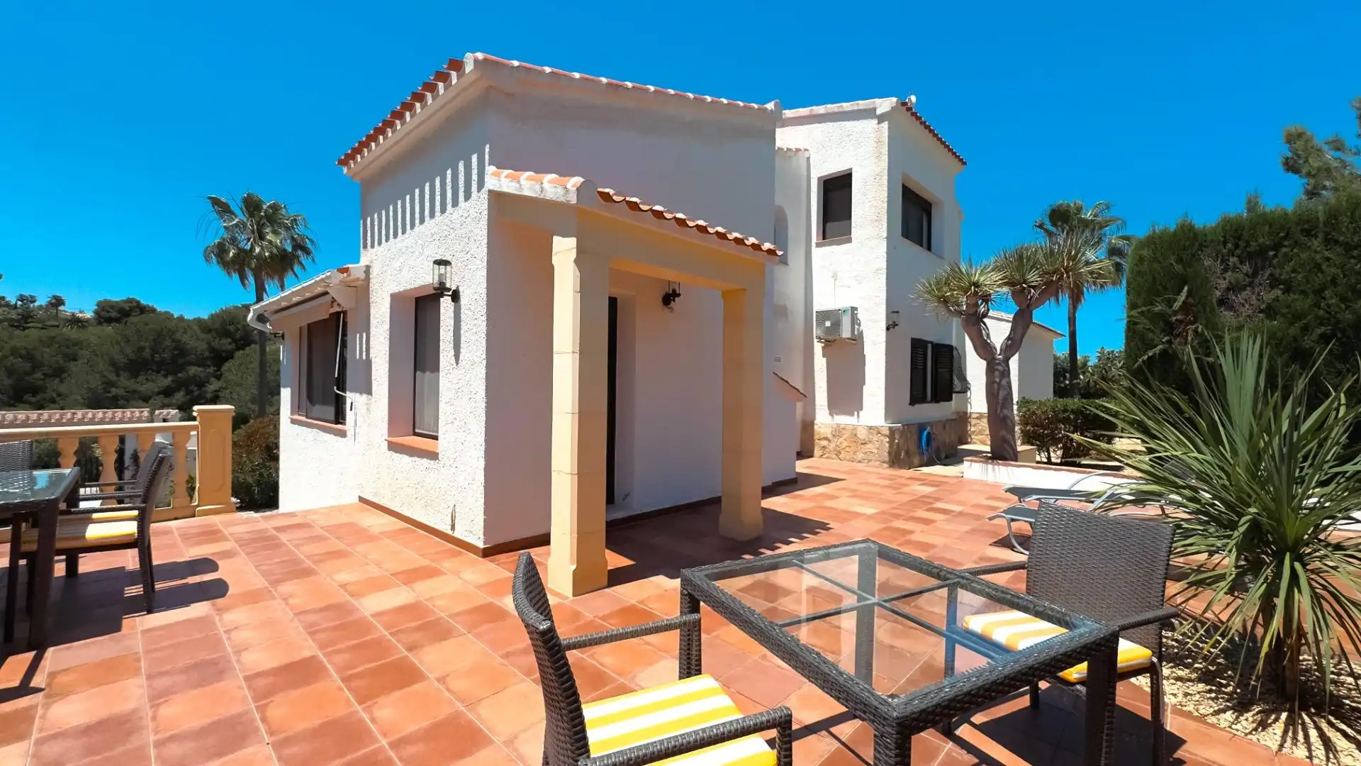 Exterior view of Houses for sale in Jávea / Xàbia  with Air Conditioner, Heating and Private garden