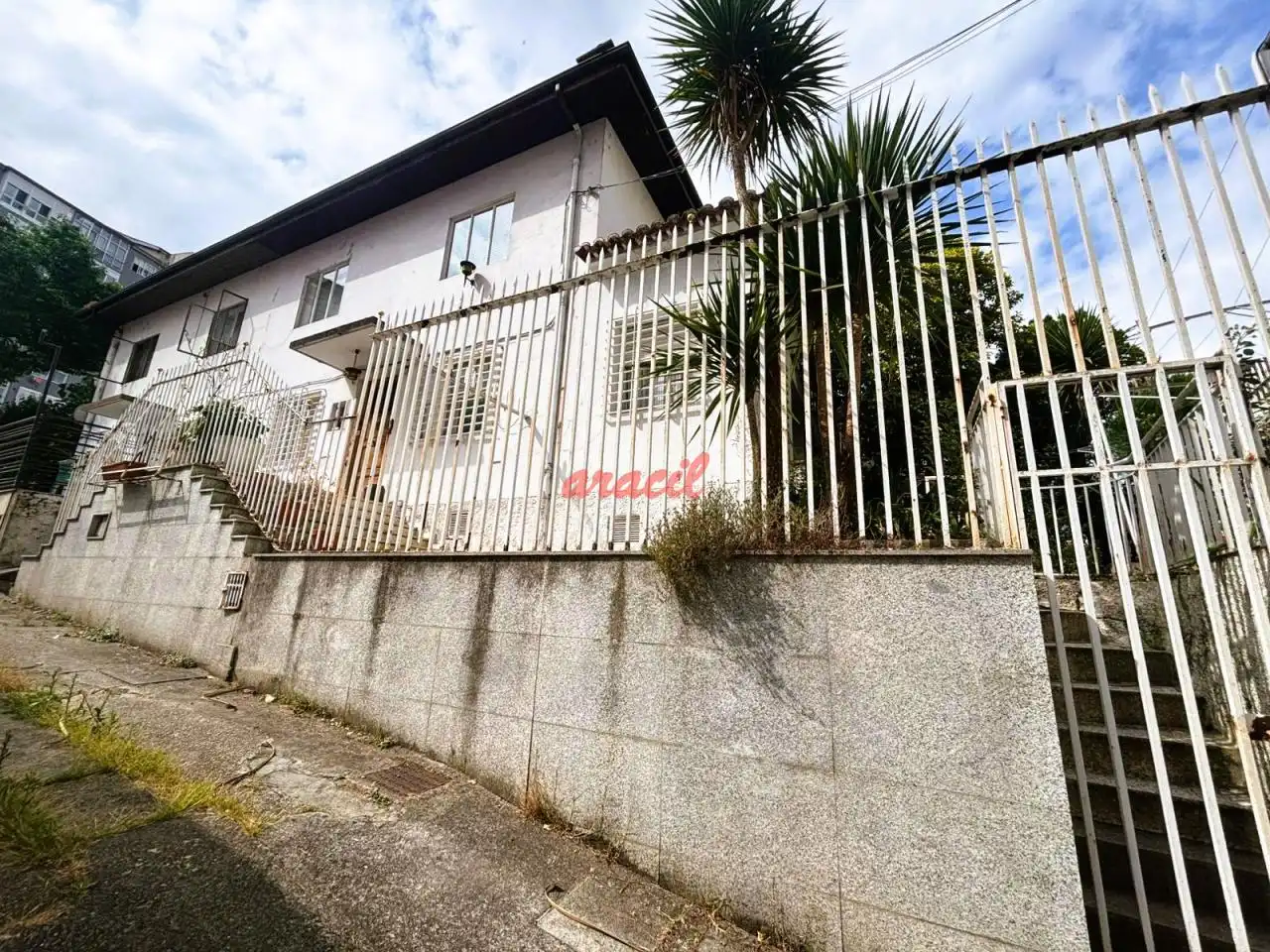 Exterior view of Houses for sale in Ourense Capital   with Heating, Private garden and Terrace
