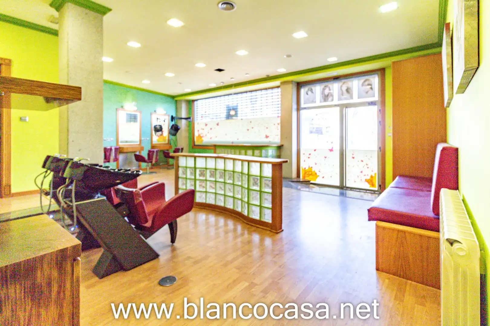 Local de alquiler en Arteixo con Amueblado