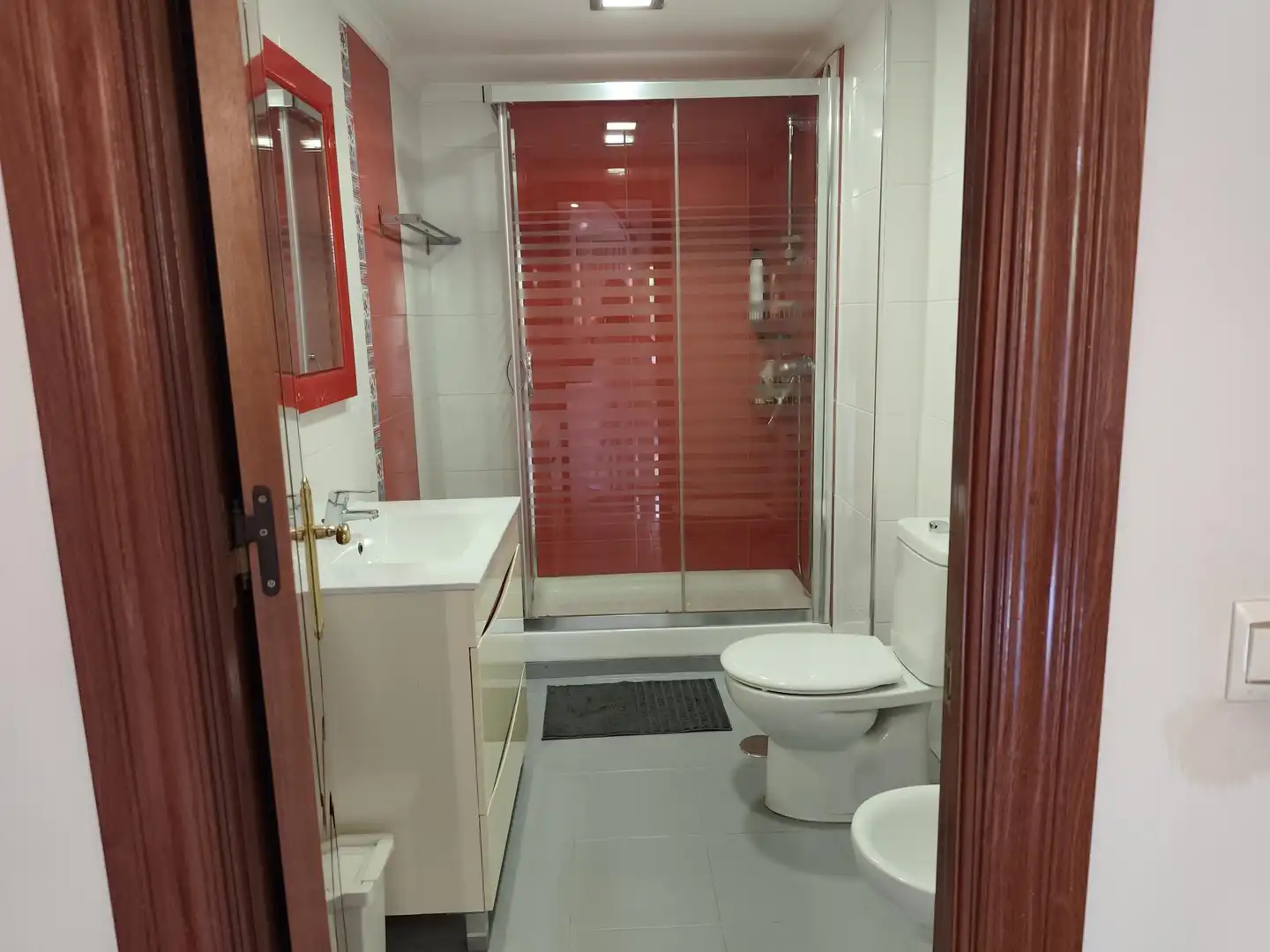 Baño de Apartamento en venta en Ciudad Jardín