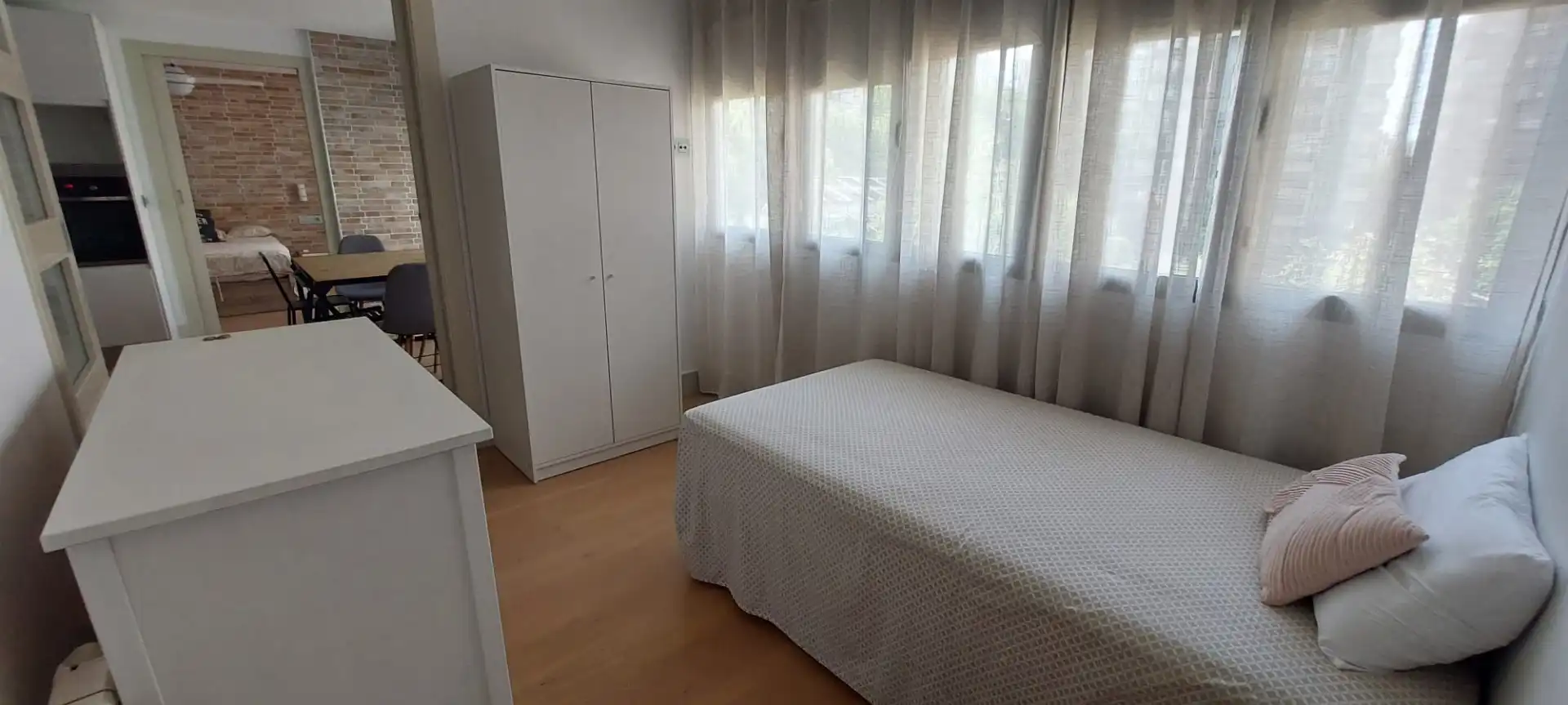 Dormitori de Apartament de lloguer en Murcia amb Aire condicionat, Calefacció i Moblat