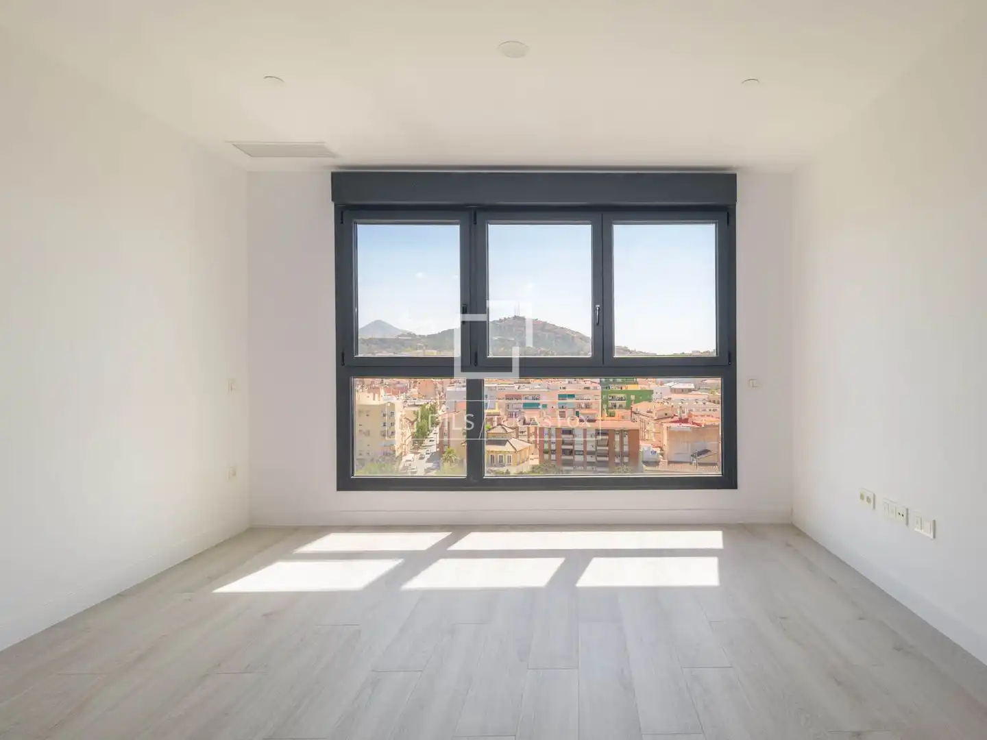 Habitación de Piso en venta en Málaga con Aire acondicionado, Calefacción y Terraza