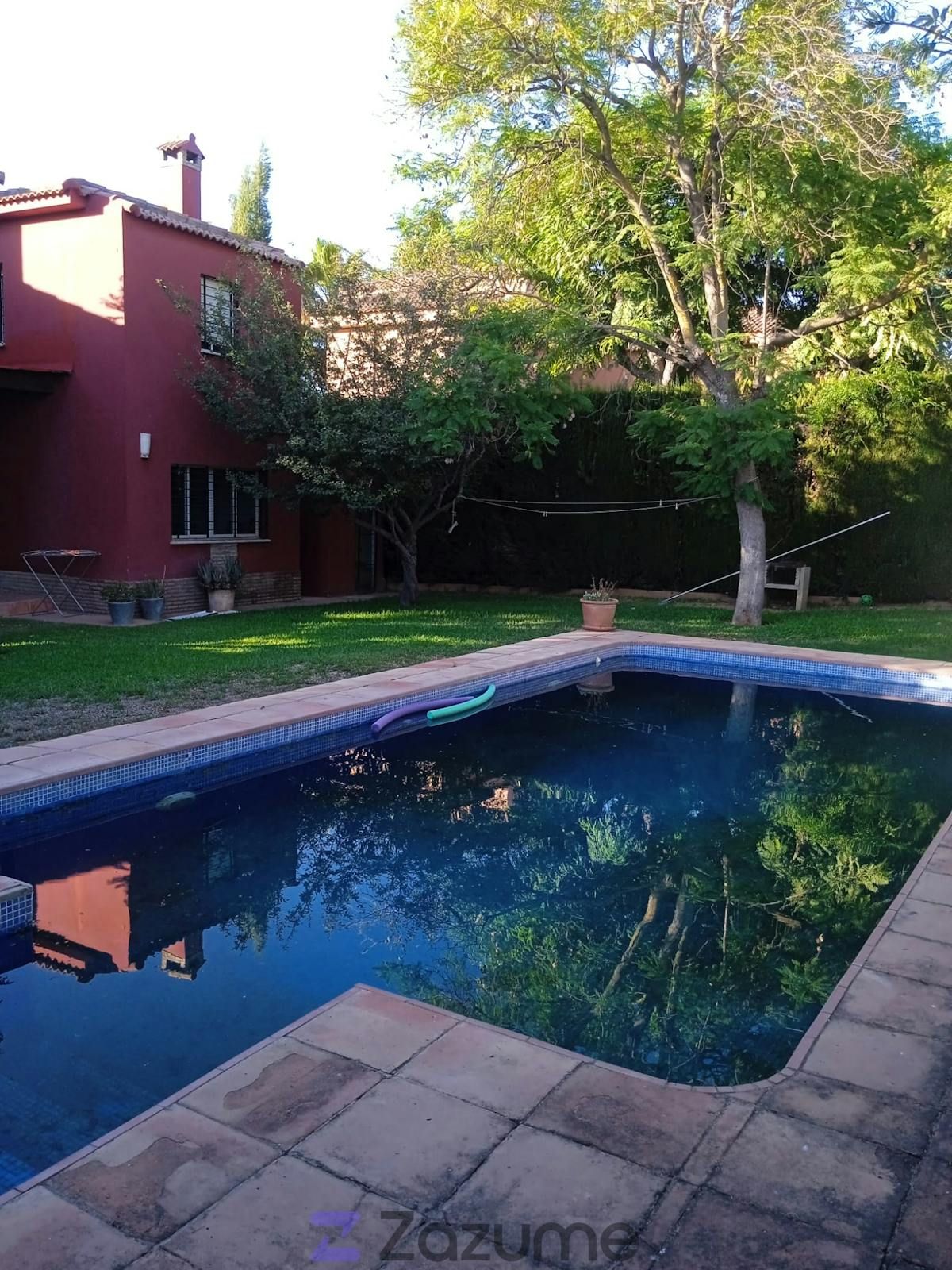 Piscina de Casa o xalet de lloguer en Palomares del Río amb Aire condicionat, Jardí privat i Terrassa