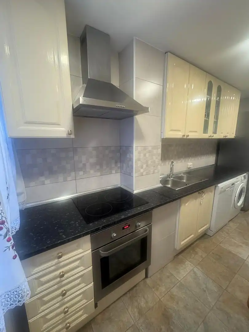 Cocina de Piso en venta en Alcalá de Henares con Aire acondicionado, Calefacción y Terraza