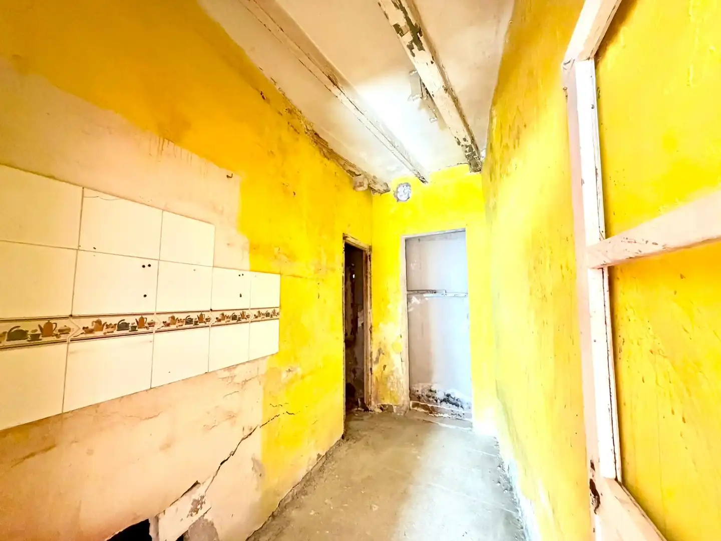Ground floor for sale in Barcelona
