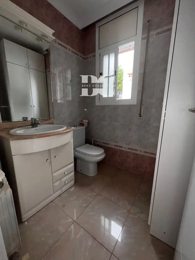 Baño de Casa o chalet en venta en Arenys de Mar con Aire acondicionado, Terraza y Trastero