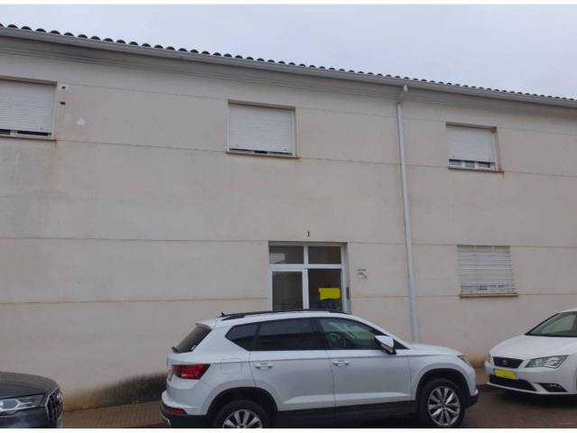 Piso en Venta en Eugenio Hernández Teodoro en Villanueva del Fresno