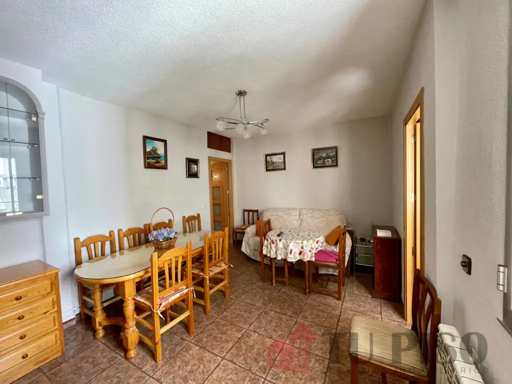 Sala de estar de Piso en venta en Madrid con Calefacción y Amueblado