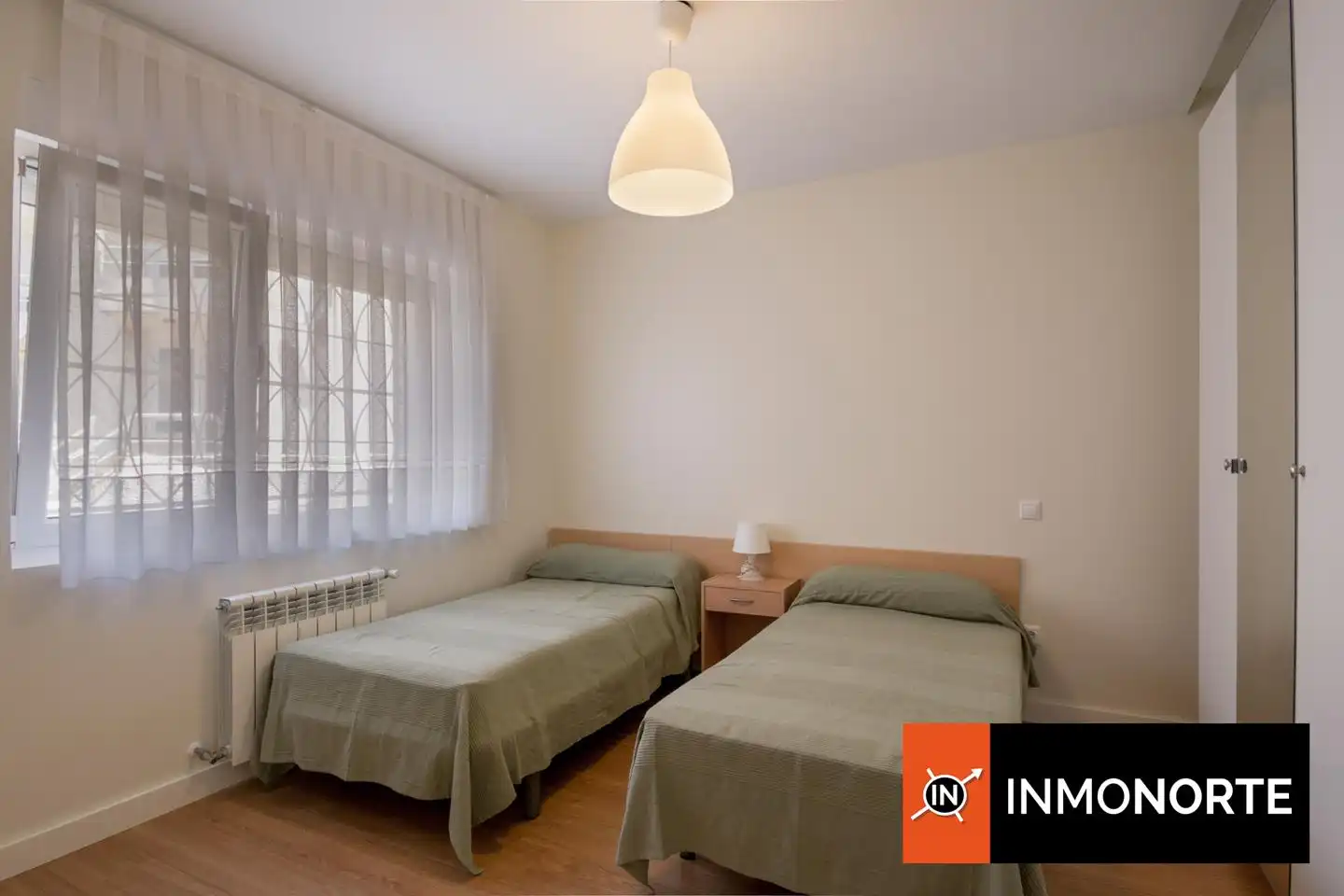 Habitación de Casa o chalet en venta en Laredo con Calefacción, Jardín privado y Terraza