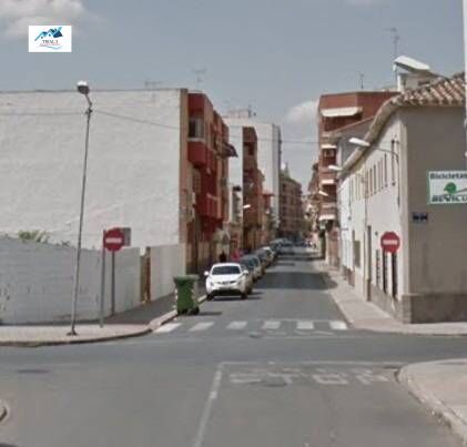 Vista exterior de Pis en venda en Manzanares amb Terrassa