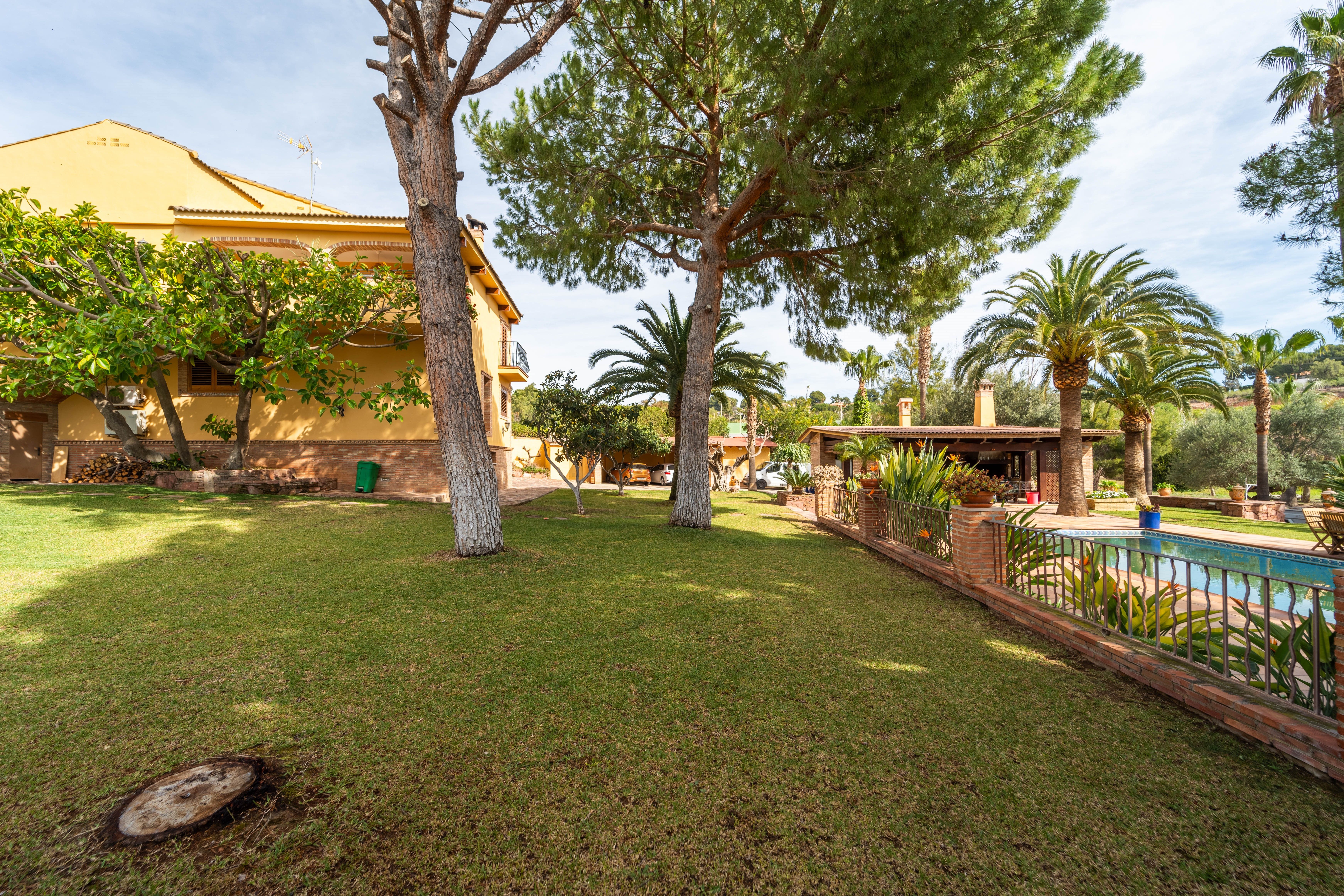 Garden of House or chalet for sale in Náquera  with Air Conditioner, Heating and Private garden
