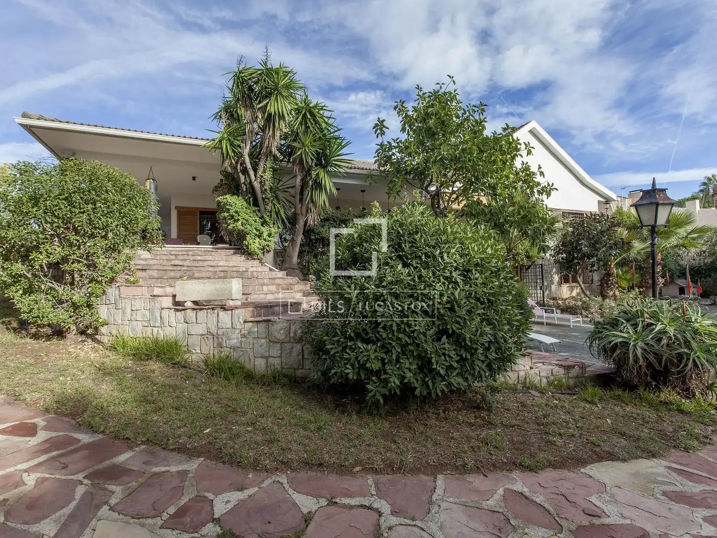 Vista exterior de Casa o chalet en venta en Paterna con Calefacción, Jardín privado y Terraza