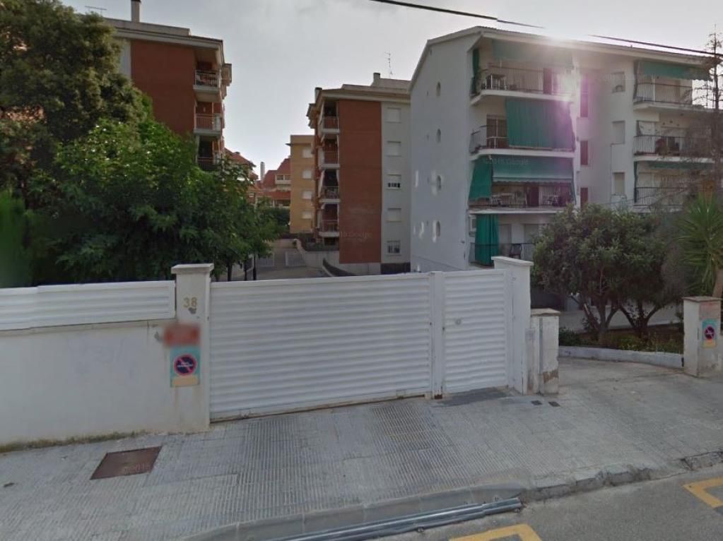 Vista exterior de Garatge en venda en Calafell