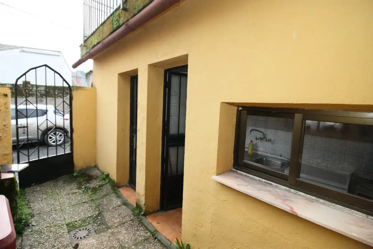 Exterior view of Houses for sale in Arenas de San Pedro  with Terrace