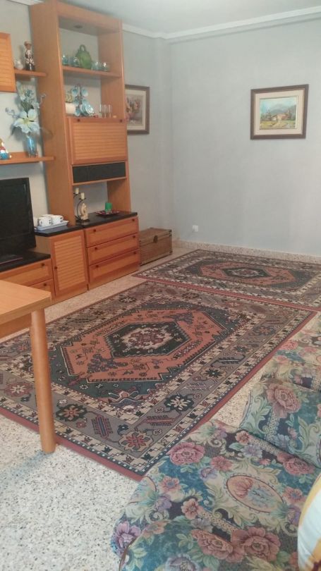 Dormitori de Apartament en venda en Medina de Pomar amb Piscina