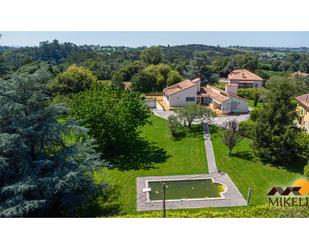 Jardí de Casa o xalet en venda en Ribamontán al Monte amb Terrassa i Piscina