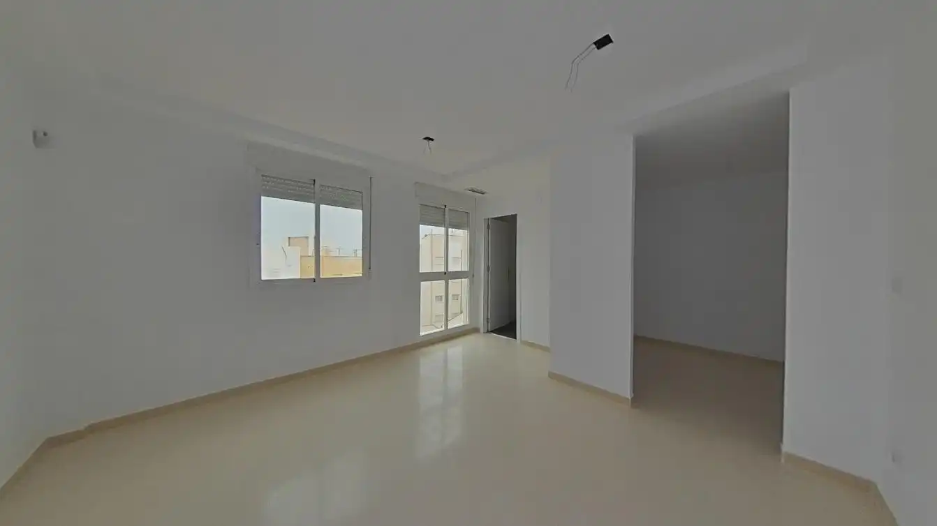 Vista exterior de Piso en venta en Elche / Elx