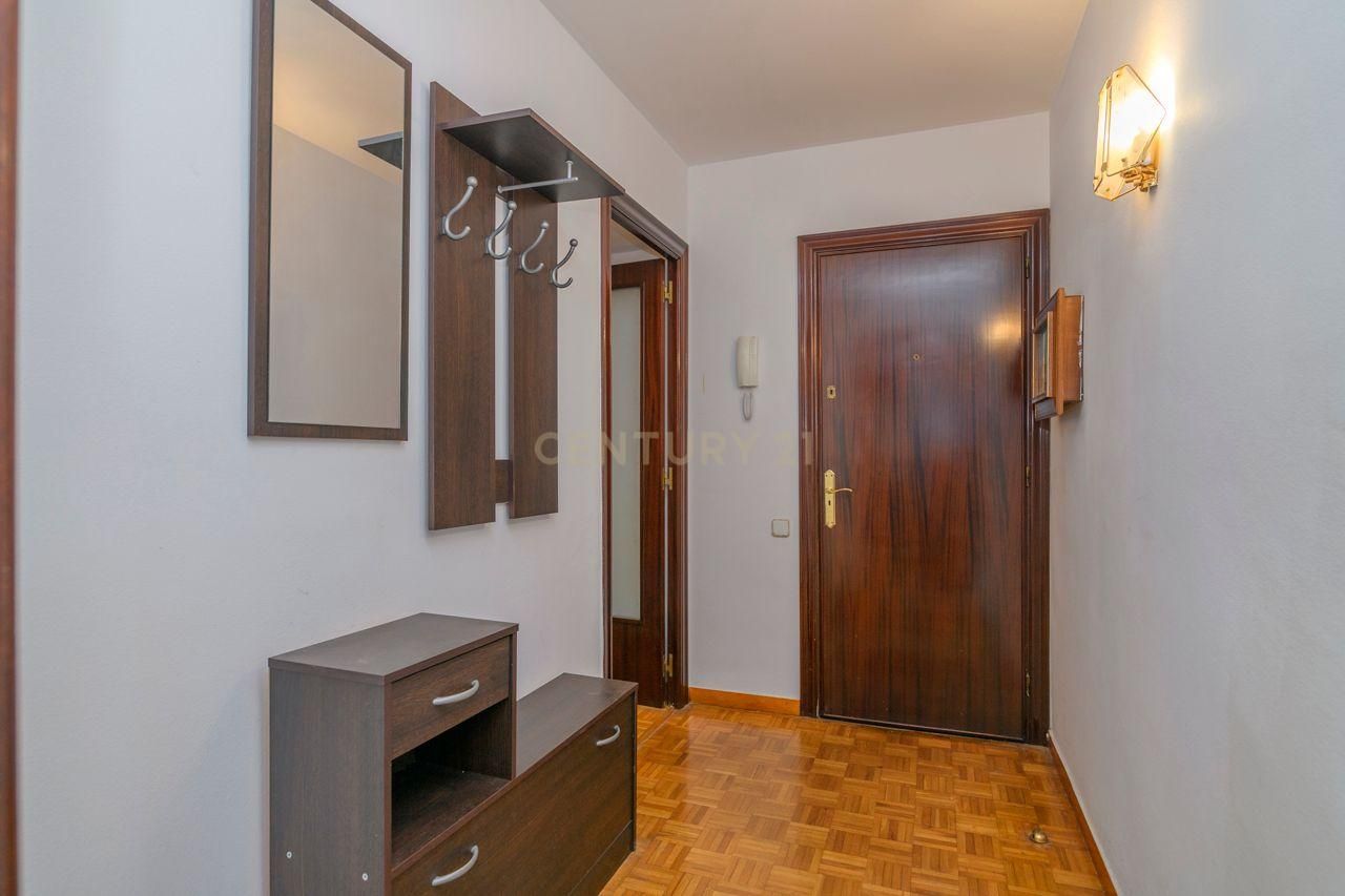 Apartment for sale in  Barcelona Capital