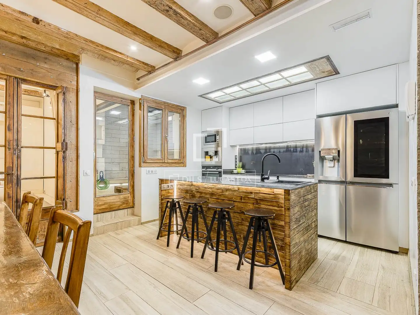 Cocina de Piso en venta en Barcelona con Aire acondicionado, Calefacción y Trastero